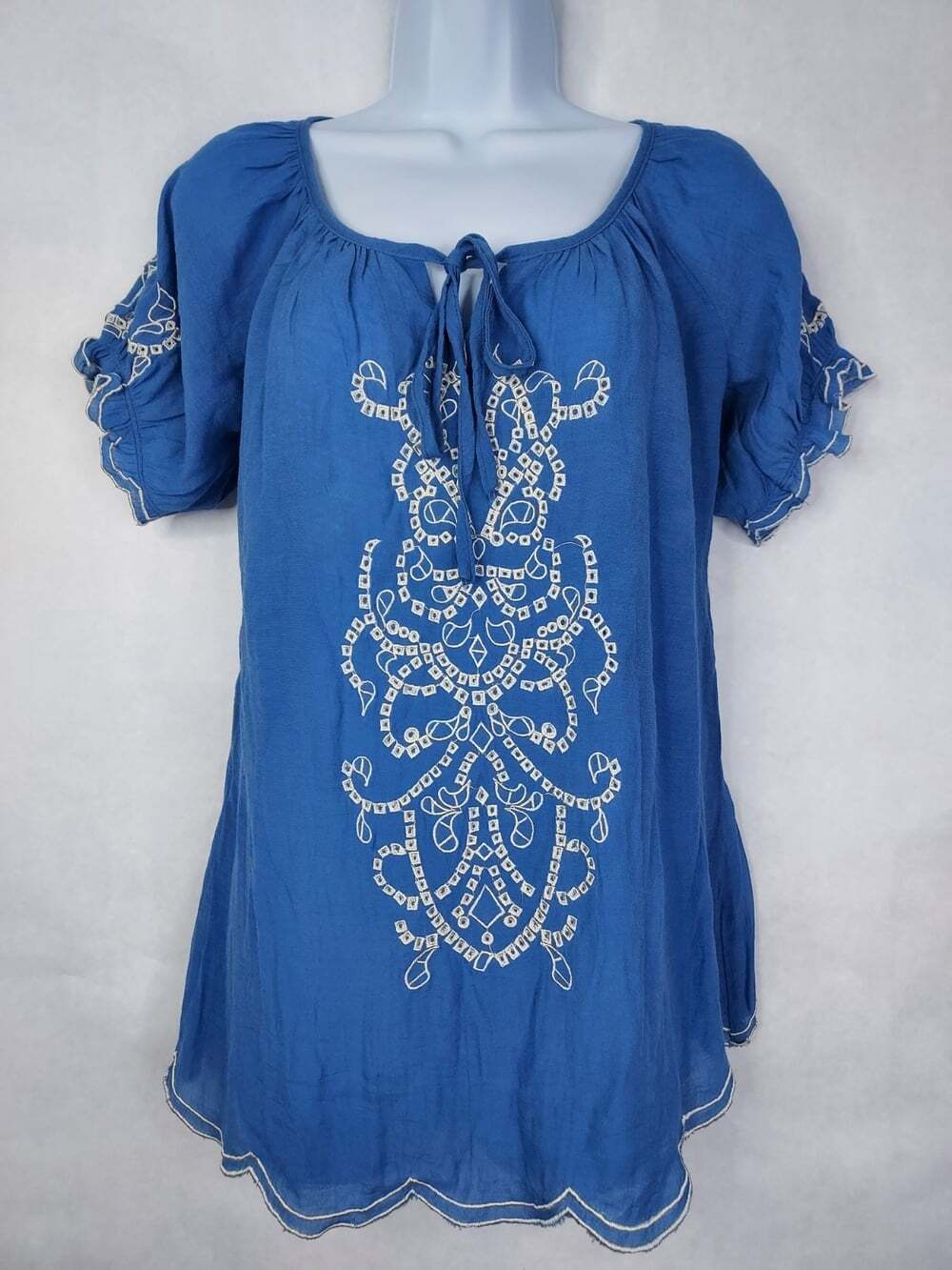 Sisters Peasant Blouse Women's M Puff Sleeve Blue Embroidery Boho Resort Coastal